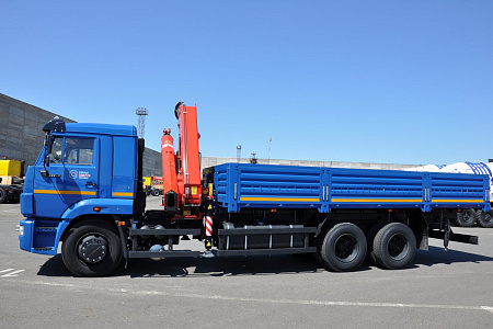 Бортовой автомобиль 6586-403-01 с КМУ FASSI F245A.0.22 на шасси КАМАЗ-65117
