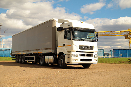 KAMAZ-5490-NEO